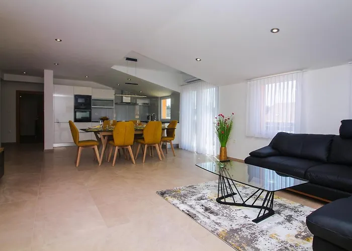 아파트 Grande Rosa *